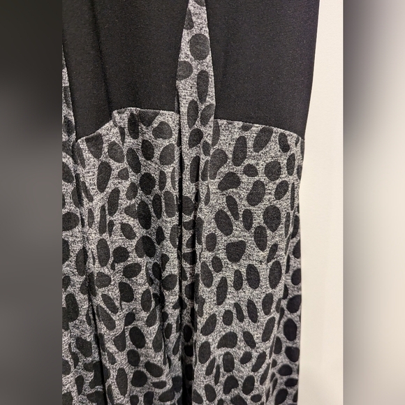 Joseph Ribkoff Hooded  Dress - Picture 9 of 10